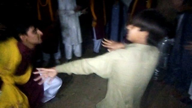 beautiful pathan boys ance Lal Qalandr funny boys dance shadi night dance masti