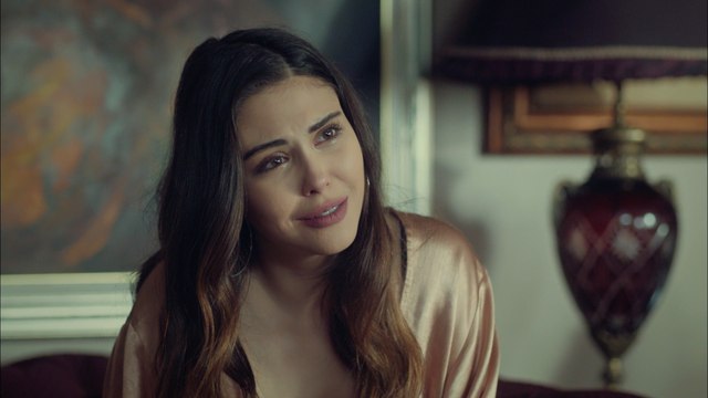 İstanbullu Gelin 40. Bölüm İpek Ortalığı Karıştırıyor