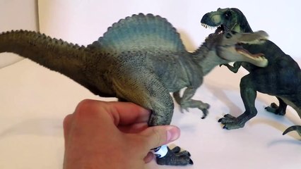 PAPO Спинозавр 55011 и Тиранозавр Рекс 55001