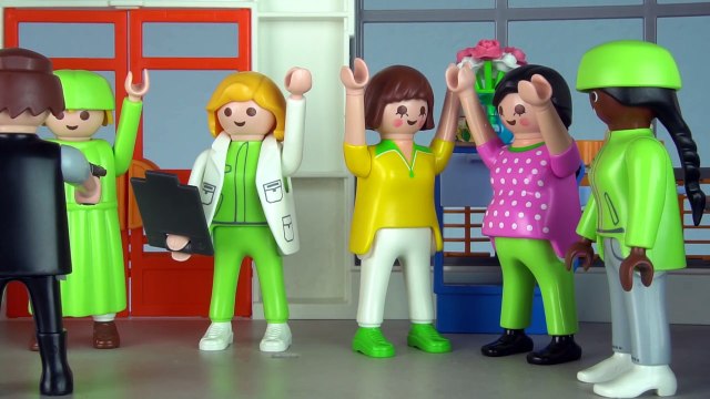 SCHIEßEREI im KRANKENHAUS - SEK POLIZEI EINSATZ - Playmobil Film deutsch Geschichte