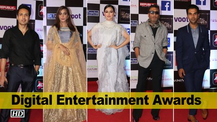 Digital Entertainment Awards being together Bollywood & TV celebrities