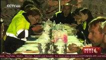 Italy earthquake: Survivors get hot meals from volunteer chefs