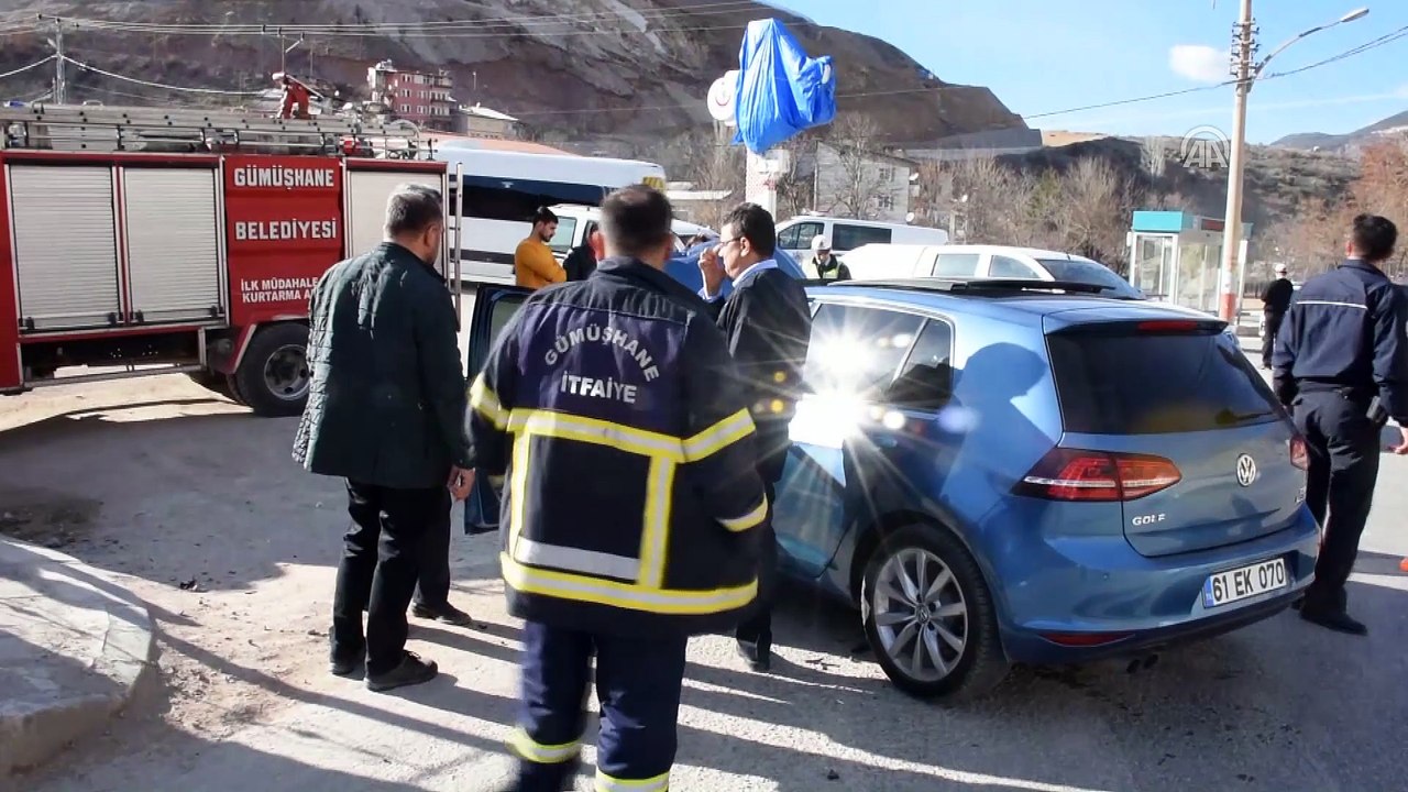 Otomobil ile motosiklet çarpıştı: 2 yaralı - GÜMÜŞHANE