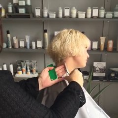 How to: Graduated bob haircut tutorial step by step