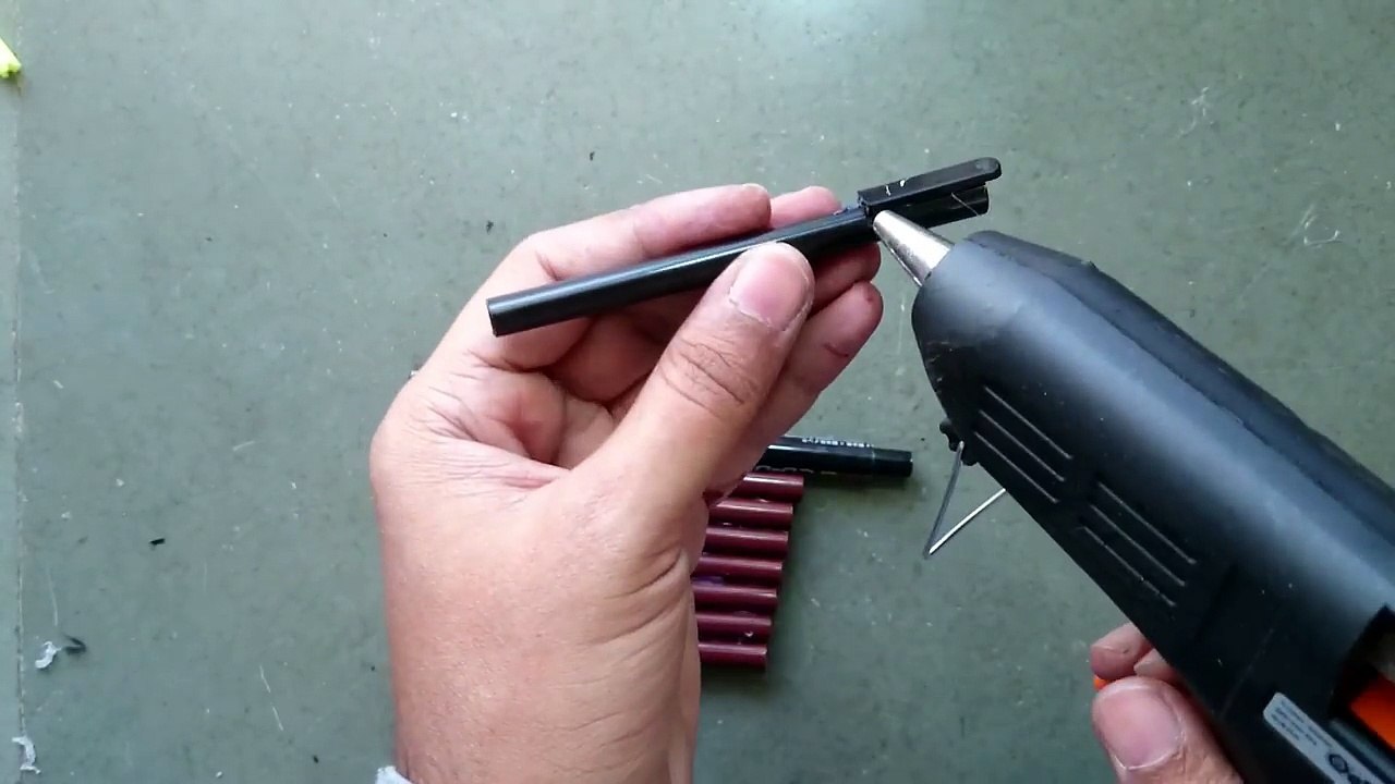 How to Make a Powerful Gun using Sketch Pen that shoots