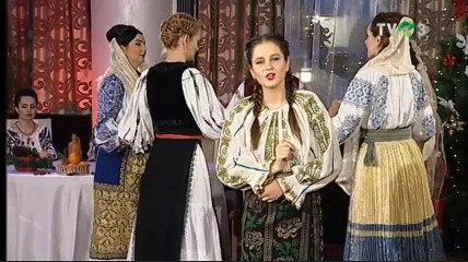 Iulia Vatafu - La hanul de curte veche (Popasuri folclorice - TVR 3 - 30.12.2017)
