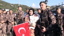 Özel harekat polisleri dualarla Afrin'e uğurlandı - RİZE