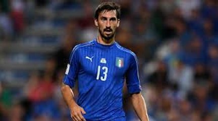 The Fiorentina fans pay tribute to Davide Astori