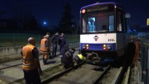 Teknik arıza nedeniyle tramvay seferleri durdu (2) - İSTANBUL