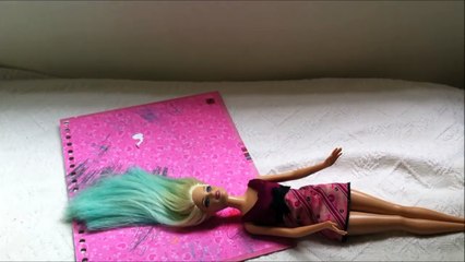 Como pintar o cabelo da sua barbie
