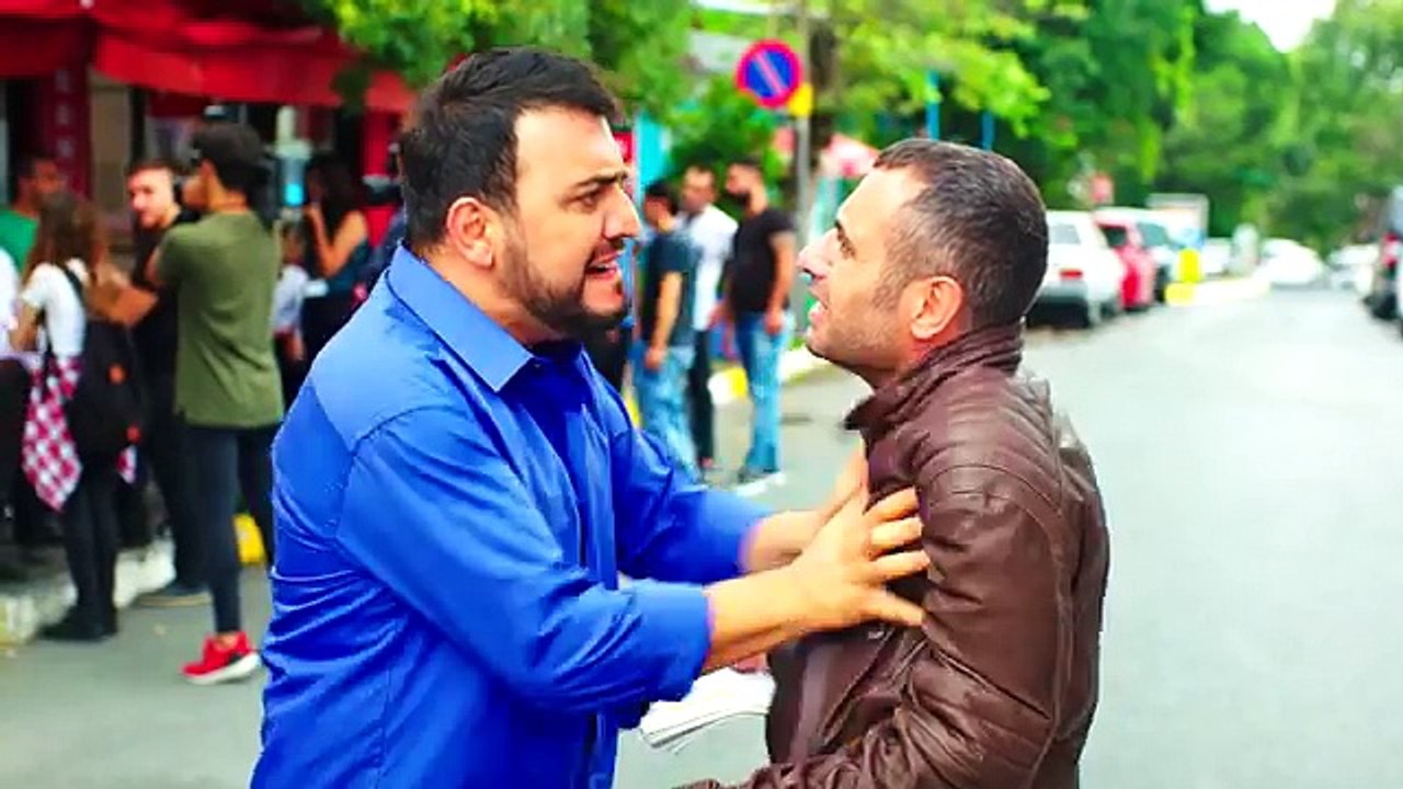 Arapsaçı izle