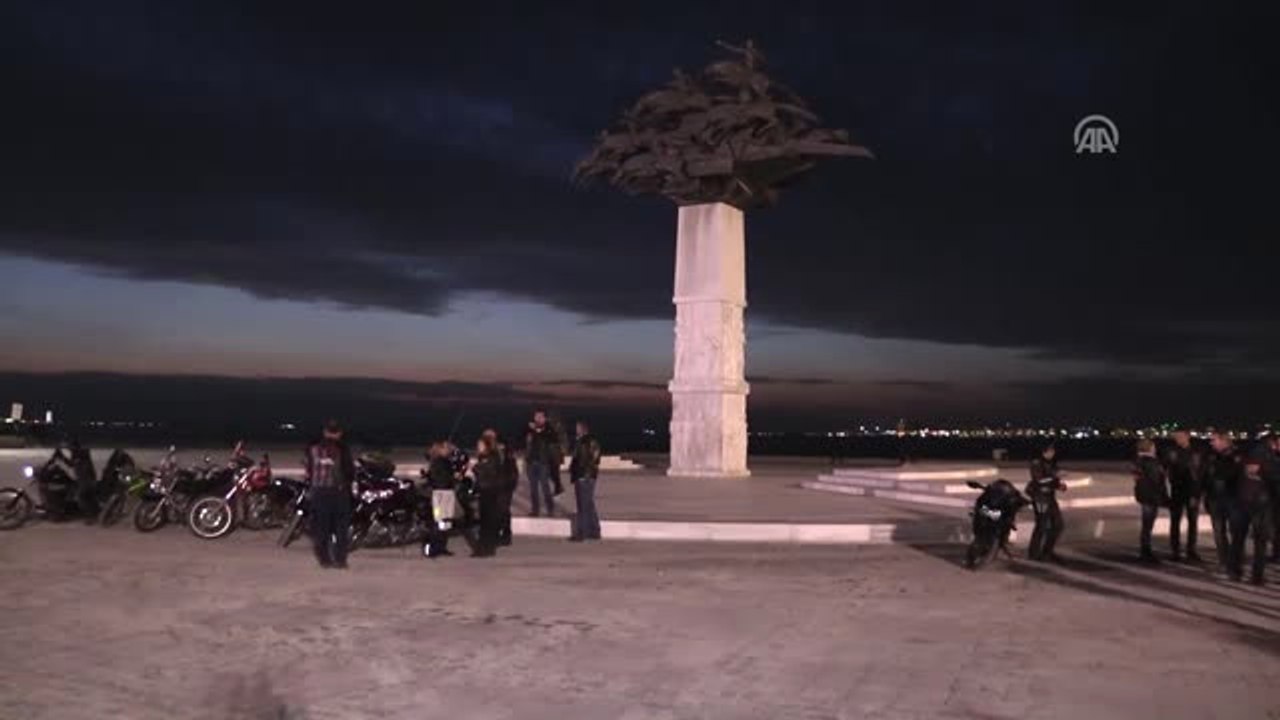 Motosikletçiler "Çocuk İstismarına" Karşı "Gaza Bastı"