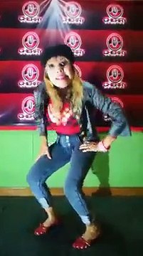 La Tigresa del Oriente bailando DURA de Daddy Yankee