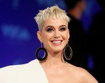 Katy Perry Gives Contestant His First Kiss on 'American Idol' Season Premiere