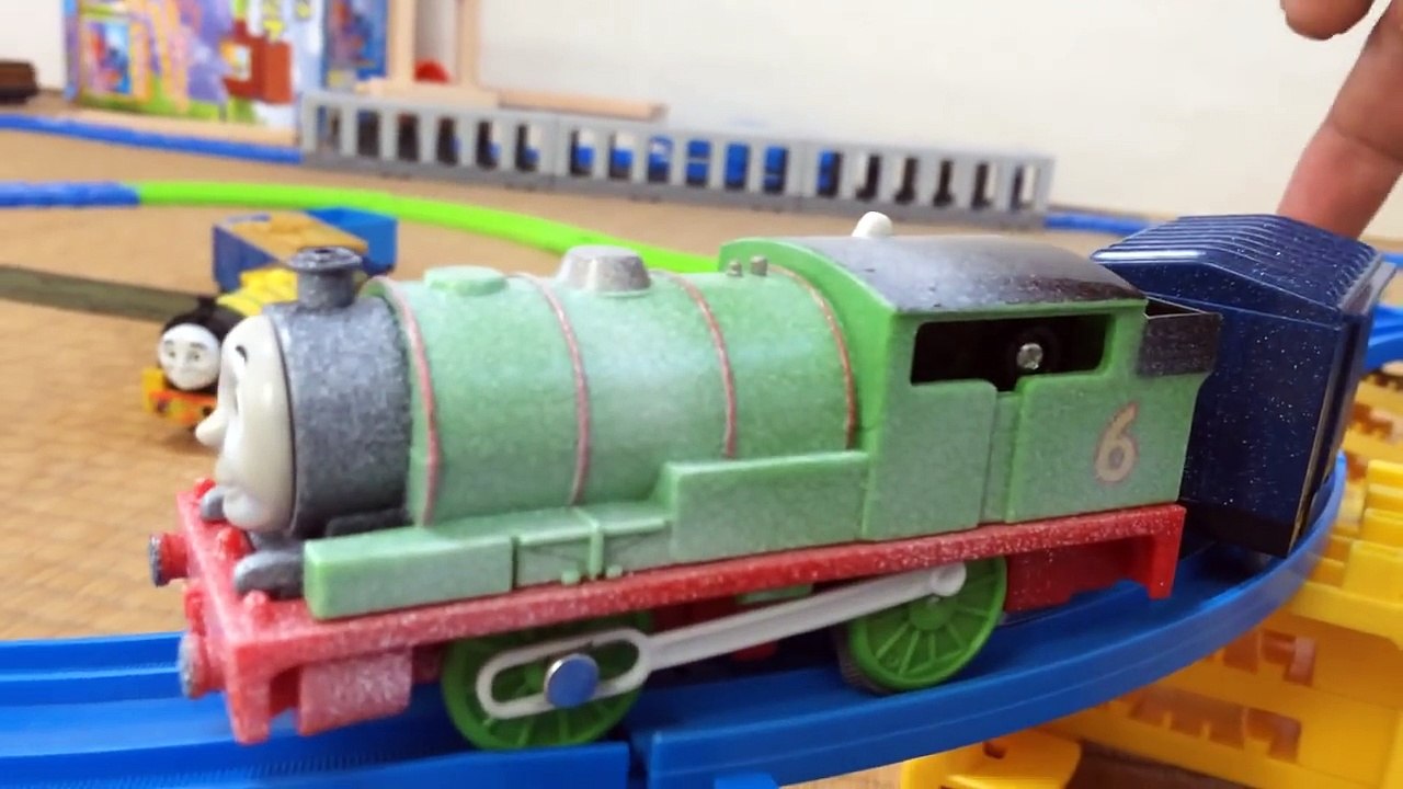 おばけのパーシー(ゴーストリーパーシー)　きかんしゃトーマスプラレール☆THOMAS & FRIENDS GHOSTLY PERCY