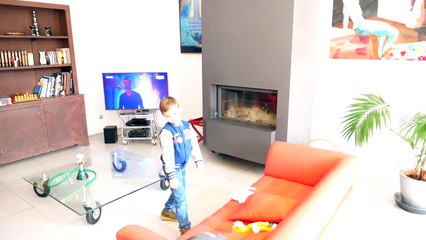 SOPRANO INVITE NÉO CHEZ LUI !