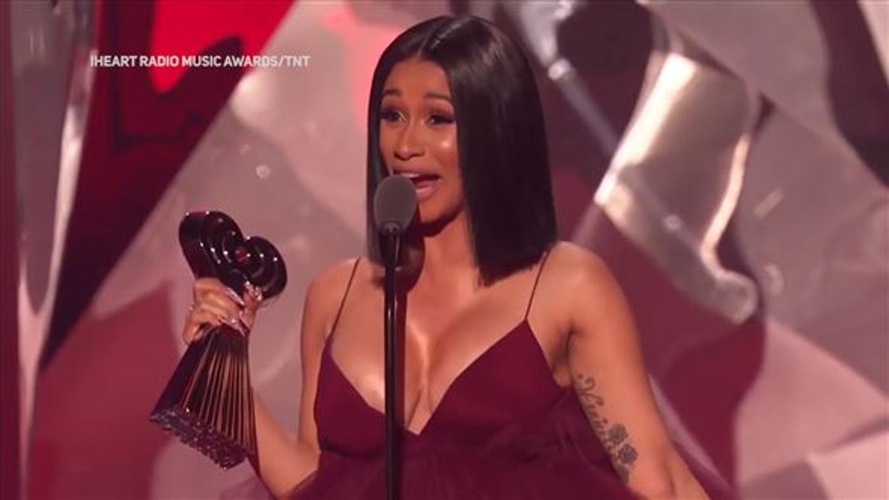 Dank an alle hater: cardi b hält epische rede