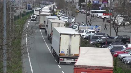 Artvin Sarp Sınır Kapısı'nda Sistem Arıza Verdi, Tır Kuyruğu Uzadı-Hd