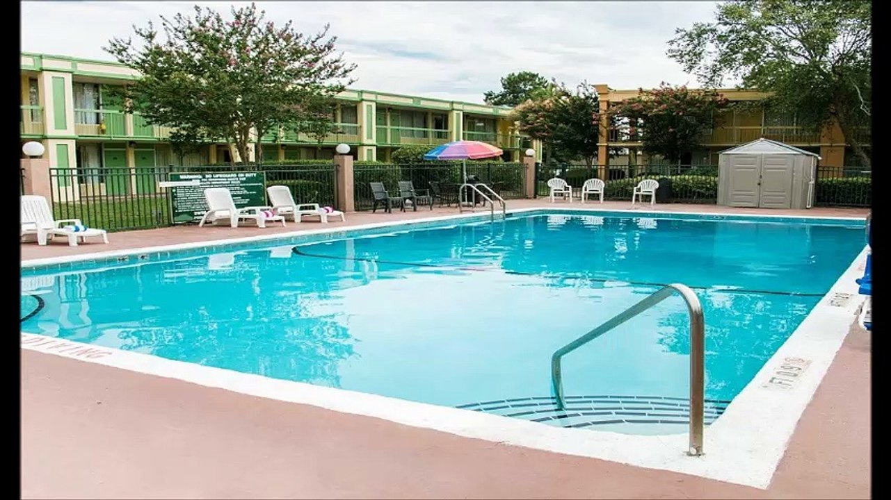 Econo Lodge Savannah