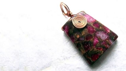 DIY Spiral Bail Wire Wrapped Focal Pendant Tutorial