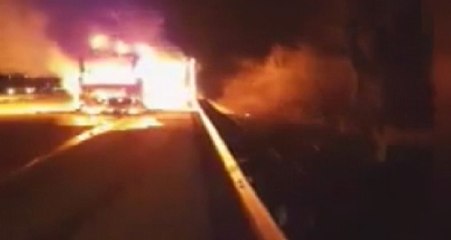 13 Kişiye Mezar Olan Yolcu Otobüsü Böyle Yanmış