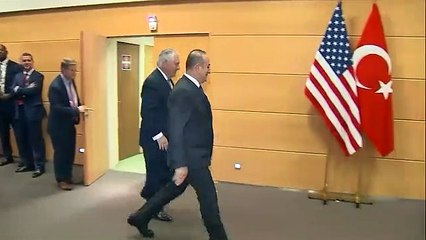 Donald Trump, Tillerson'u görevden aldı