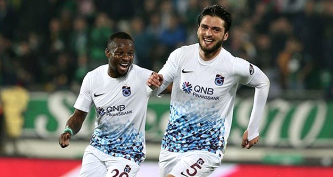 Trabzonsporlu Okay Yokuşlu'ya İspanyol Ekibi Sevilla Talip Oldu