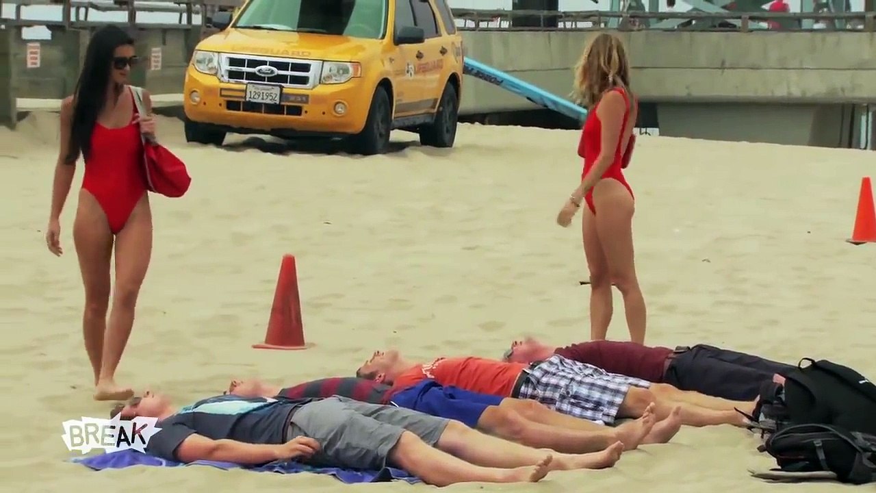 Hot Girl CPR Prank