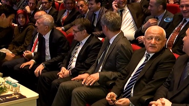 Sağlık Bilimleri Üniversitesi’nden İHA’ya ve Türkiye Gazetesi’ne ödül