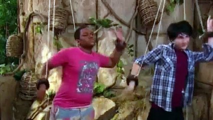 Pair of Kings S02E12 Sleepless in the Castle