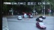 Footage: Runaway taxi drags traffic cop nearly 50 meters