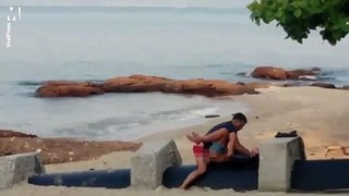 Tourists facing jail for having sex on the beach
