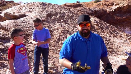 GIANT BALLOON HOT TUB BALL PIT SWIMMING PARTY!!