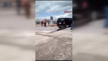 Kütahya Minibüs ile Otomobil Çarpıştı: 2 Ölü, 2 Yaralı