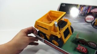 Disney-Pixar Cars Colossus XXL Car Chomping Dump Truck & Micro Drifters