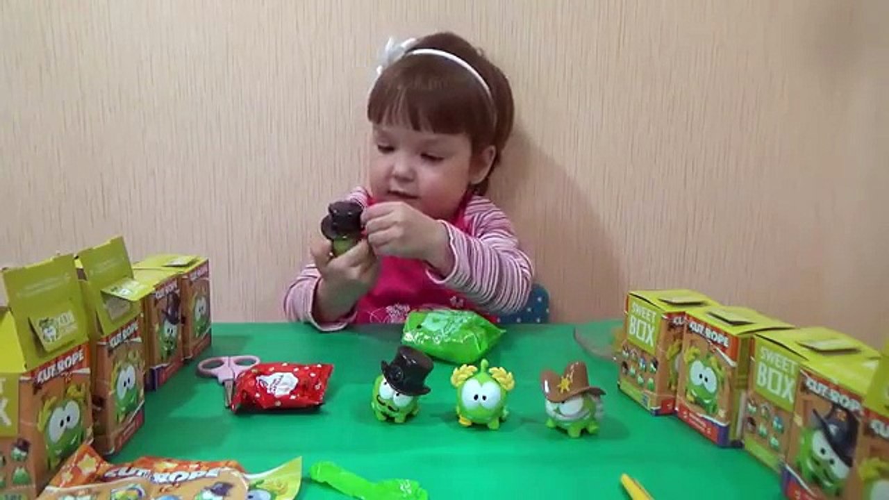 Свит Бокс игрушки Ам Ням игра перережь веревку Новинка Sweet Box toys Om Nom game cut the rope New