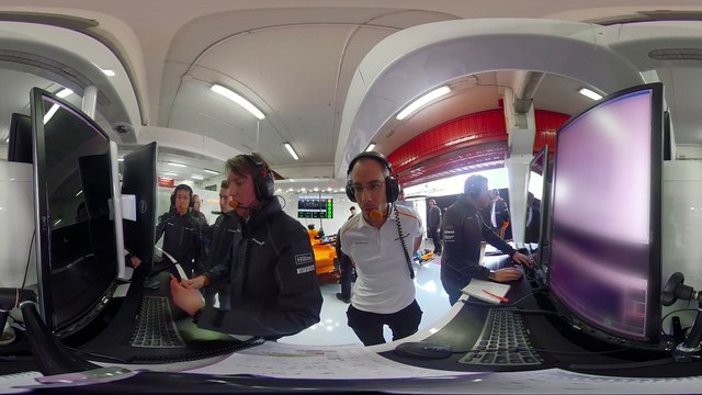 VÍDEO: Entra en el box del equipo McLaren F1