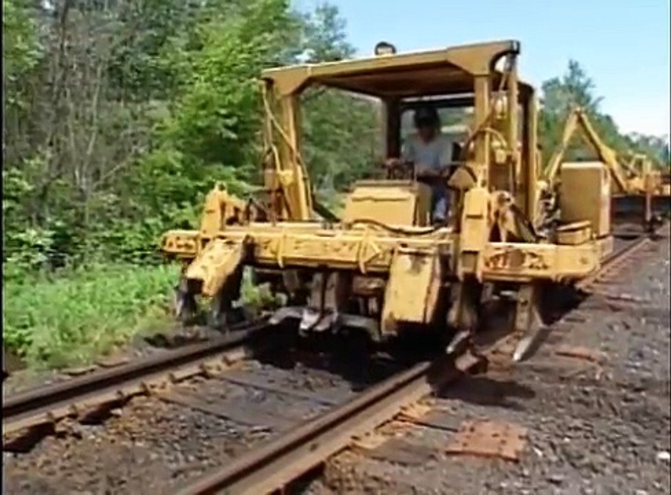 Mighty Machines full DVD multiple s! - Making Tracks part 1