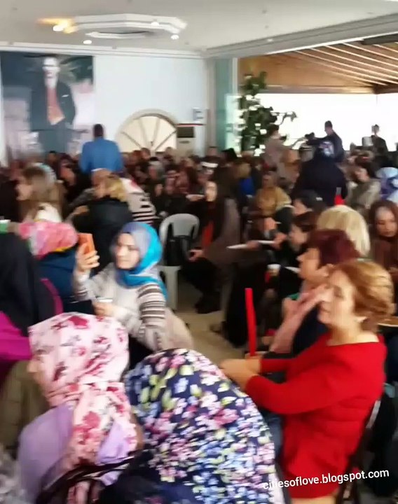 Kadınlar Matinesi - Ah Bu Hayat Çekilmez