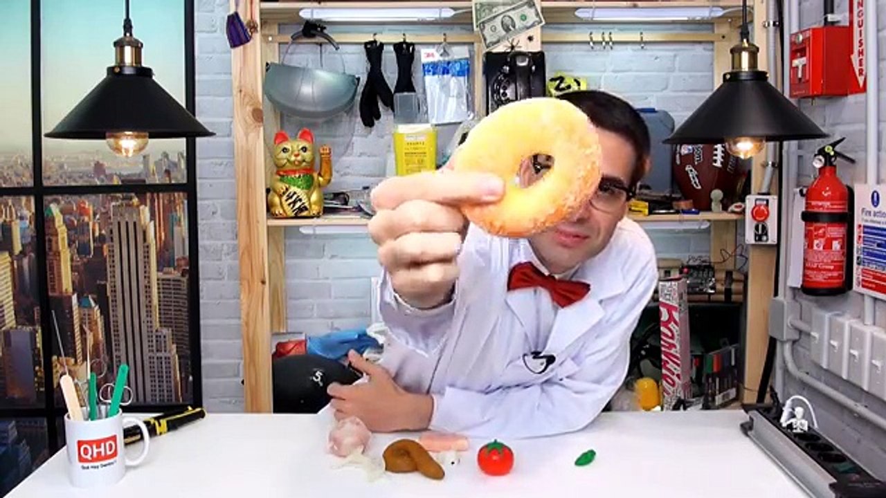 Cortando y abriendo pelotas antiestrés y juguetes squishy - Qué Hay Dentro? #6