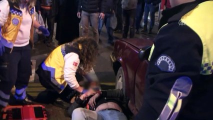 Ters yöne giren motosiklet otomobille çarpıştı - KOCAELİ