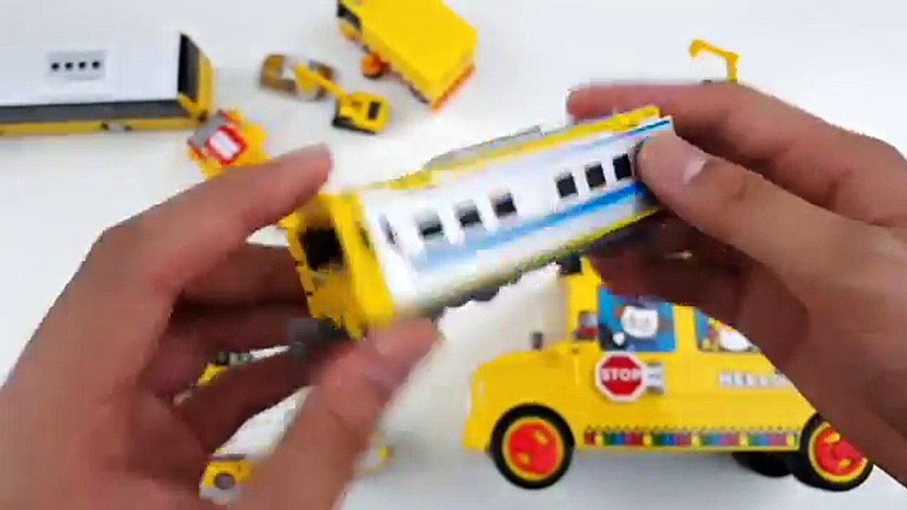 Learning Orange Yellow Green Blue Red for kids with street vehicles tomica トミカ tayo VooV ブーブ