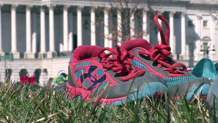 Protesto com sapatos