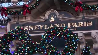 Disneyland Paris Castle & EPIC DRAGON! Randomland