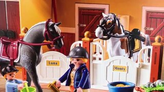 Playmobil Kids Toy Horse & Pony Stables