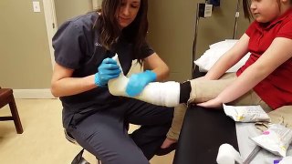 TAYA GOT A CAST!!