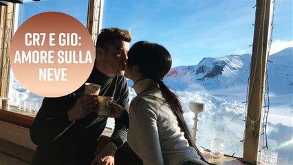 Vacanze sulla neve per Cristiano e Georgina
