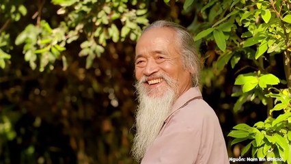 Nam Em quyết định "lấn sân" ca hát, mỗi tháng sẽ ra một MV như Chi Pu