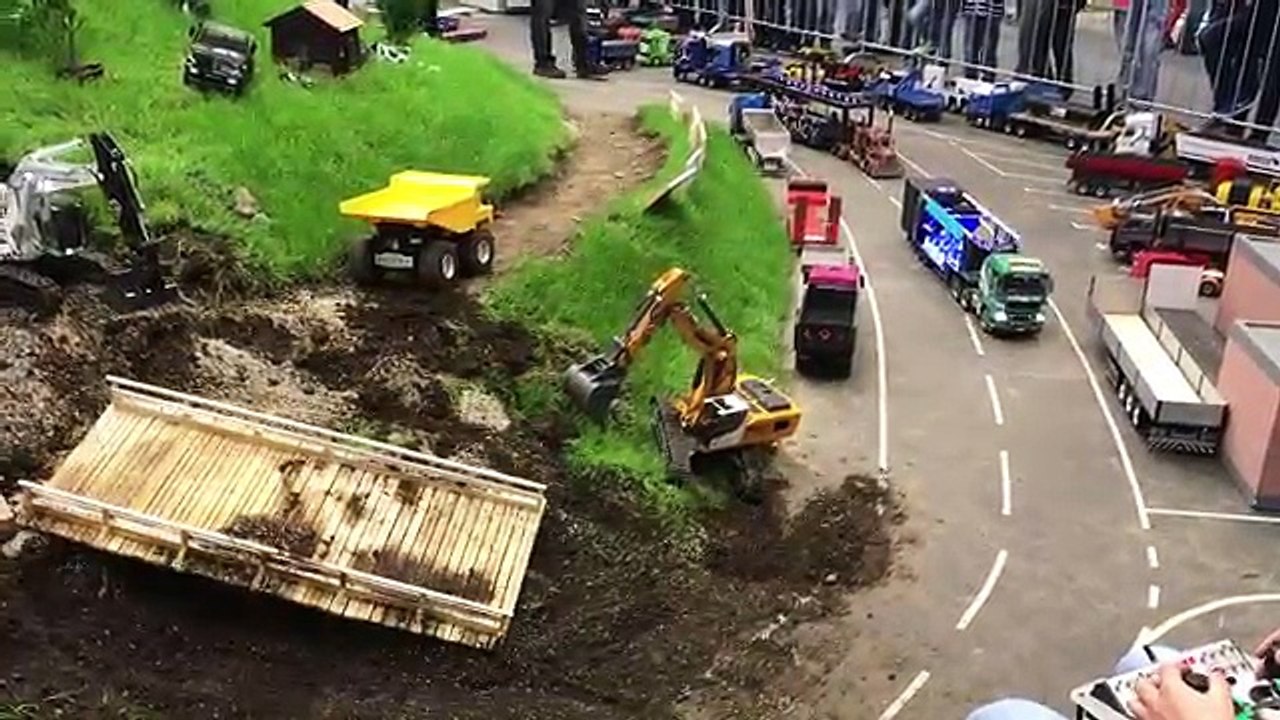 BRUDER Tamiya TRUCK RC traktor - Parcours