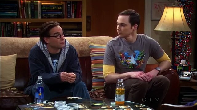 The Big Bang Theory : Sheldon rencontre Stephen Hawking